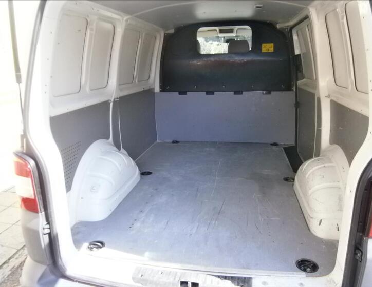 Volkswagen Transporter 6