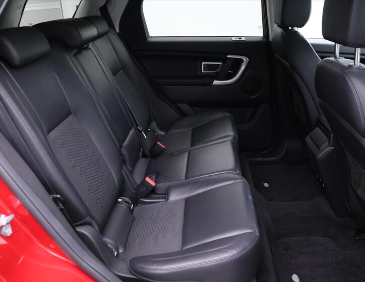 Land Rover Discovery Sport 14