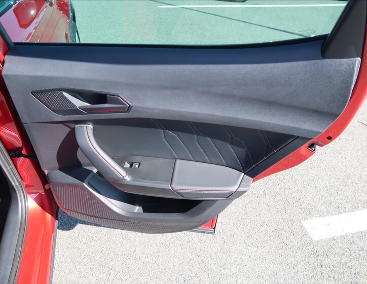 Cupra Formentor 12