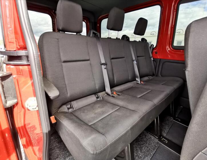 Mercedes-Benz Sprinter 20
