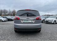 Ford S-MAX 5