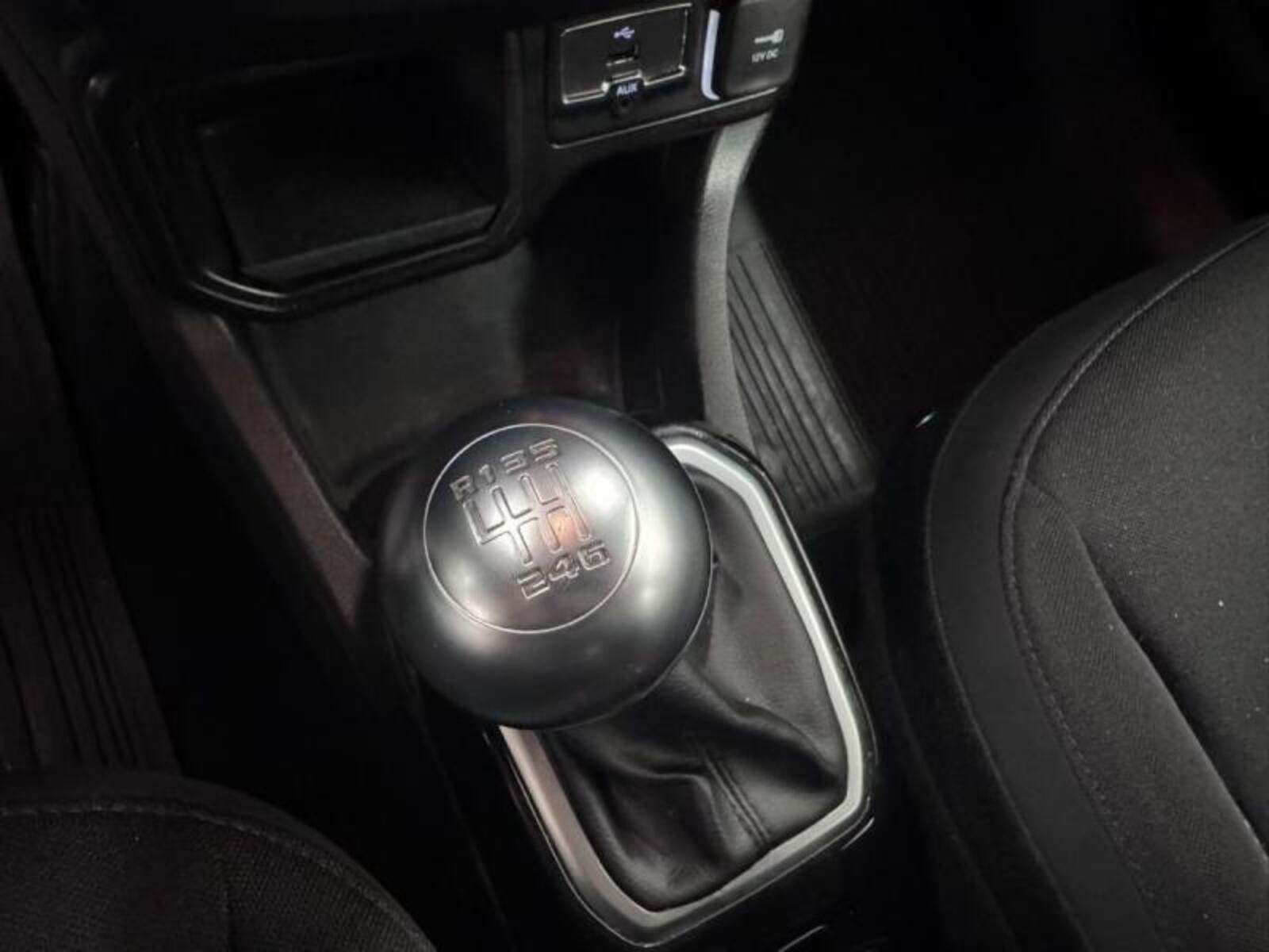 Jeep Renegade 11