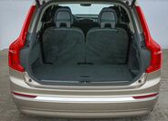 Volvo XC90 11