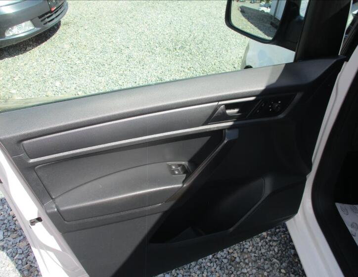 Volkswagen Caddy 10