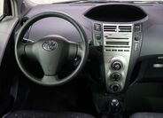 Toyota Yaris 15