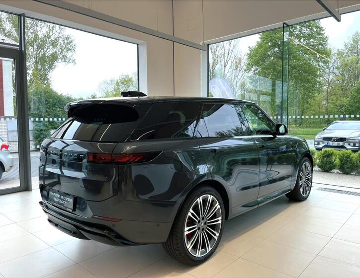 Land Rover Range Rover Sport 4