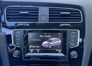 Volkswagen Golf 33