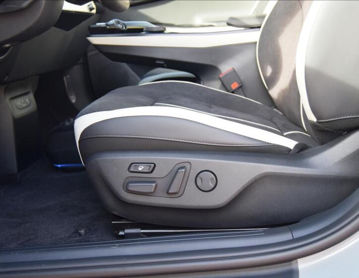 KIA EV6 6