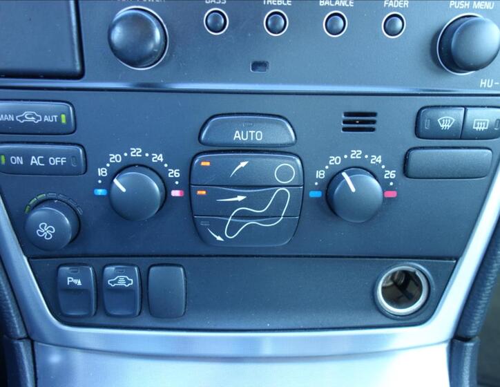 Volvo S60 24