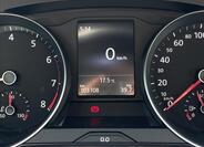 Volkswagen Passat 10