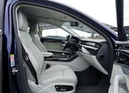 Audi A8 31