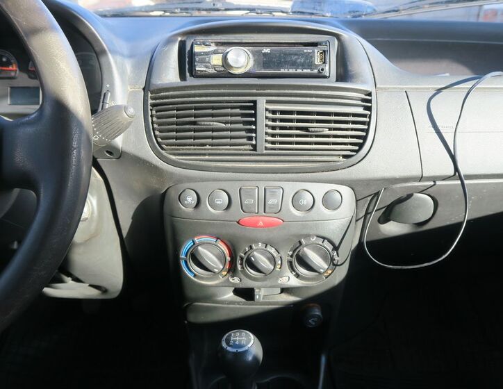 Fiat Punto 12