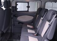 Ford Tourneo Custom 15