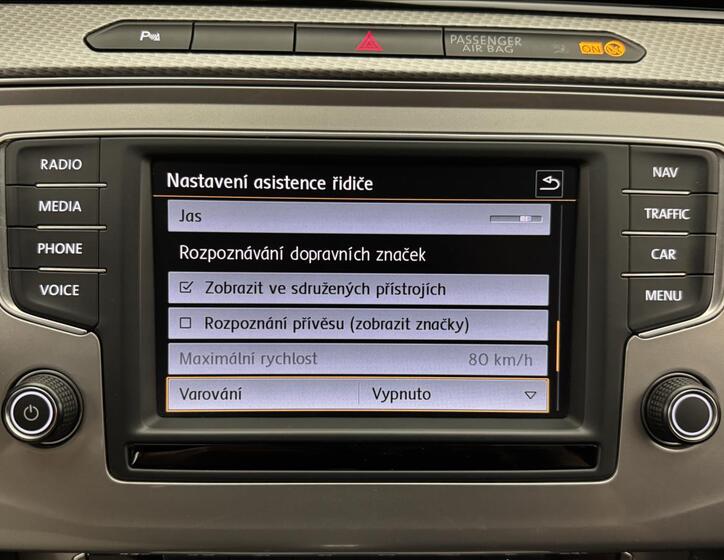Volkswagen Passat 22