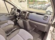 Opel Vivaro 21