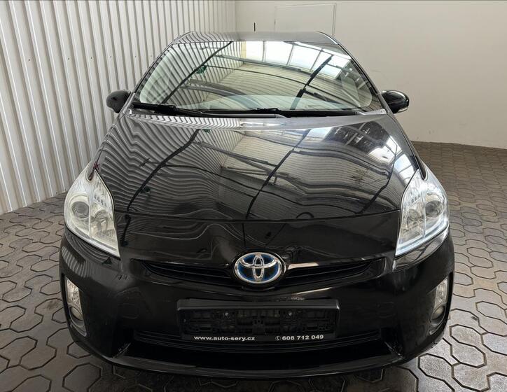 Toyota Prius 13