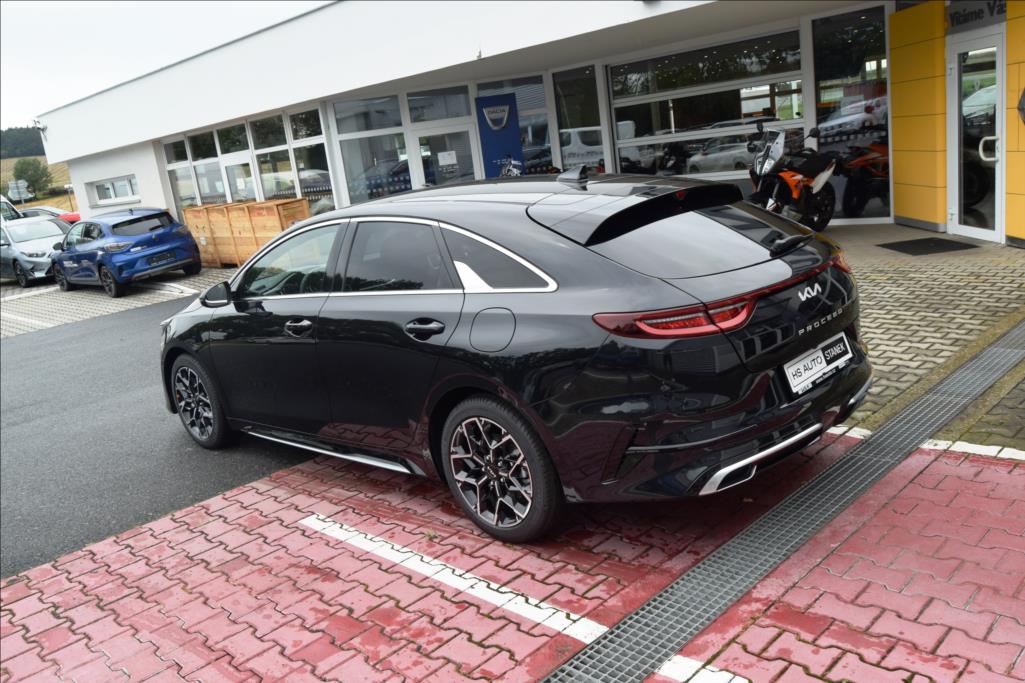 KIA ProCeed