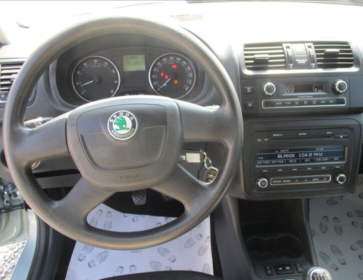 Škoda Fabia 15