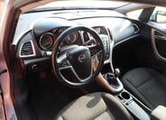 Opel Astra 9