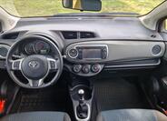 Toyota Yaris 22
