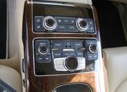 Audi A8 25