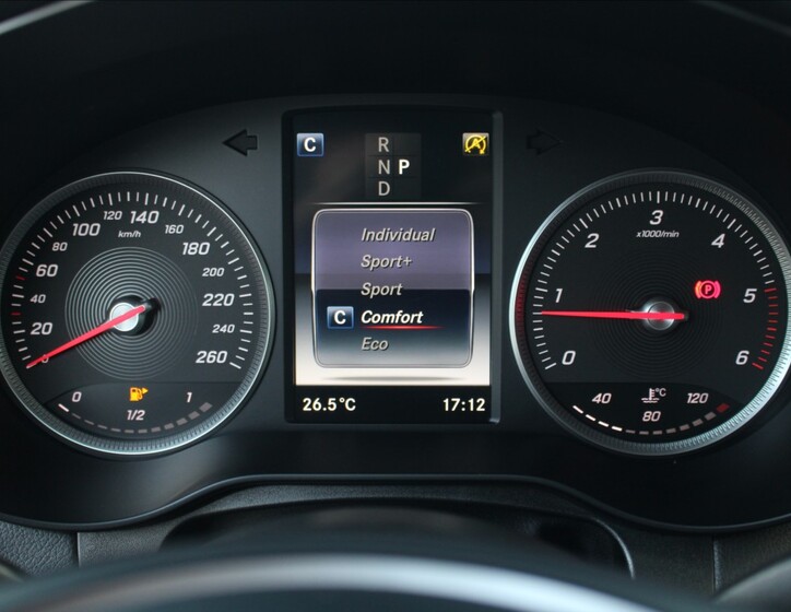Mercedes-Benz GLC 24