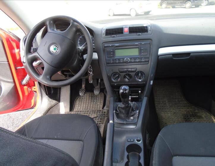 Škoda Octavia 18