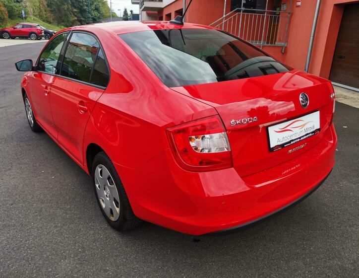 Škoda Rapid 8