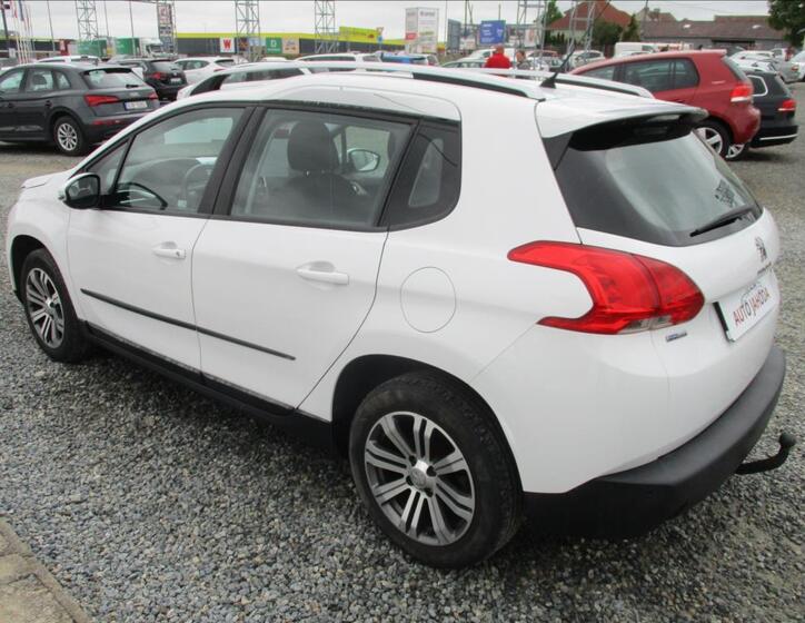 Peugeot 2008 10