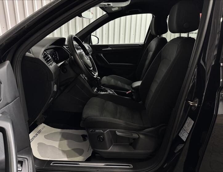 Volkswagen Tiguan 30