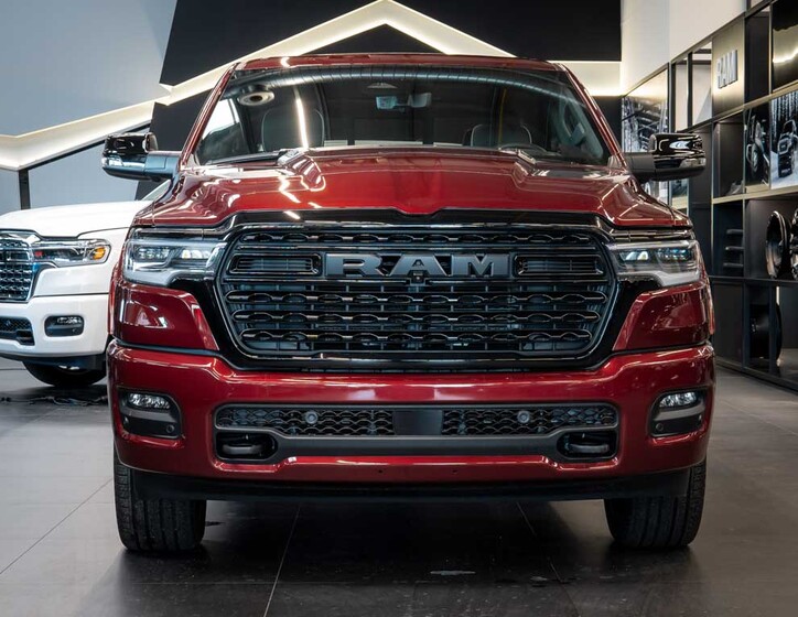 Dodge RAM 13