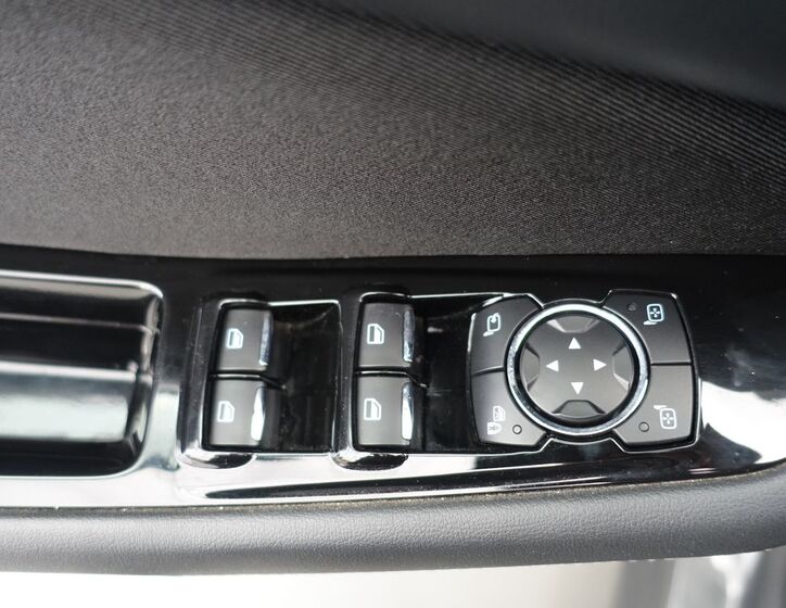 Ford Galaxy 20