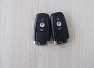 Ford S-MAX 32