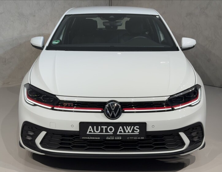 Volkswagen Polo 2