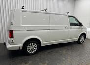 Volkswagen Transporter 9