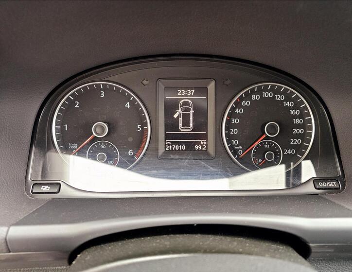 Volkswagen Touran 13
