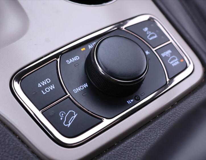 Jeep Grand Cherokee 28