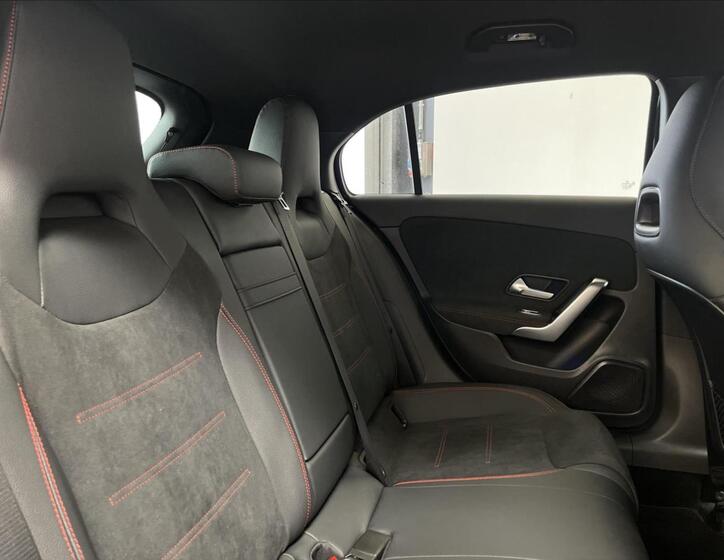 Mercedes-Benz Třídy A 18