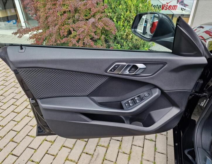 BMW Řada 2 39