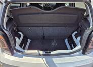 Volkswagen up! 16