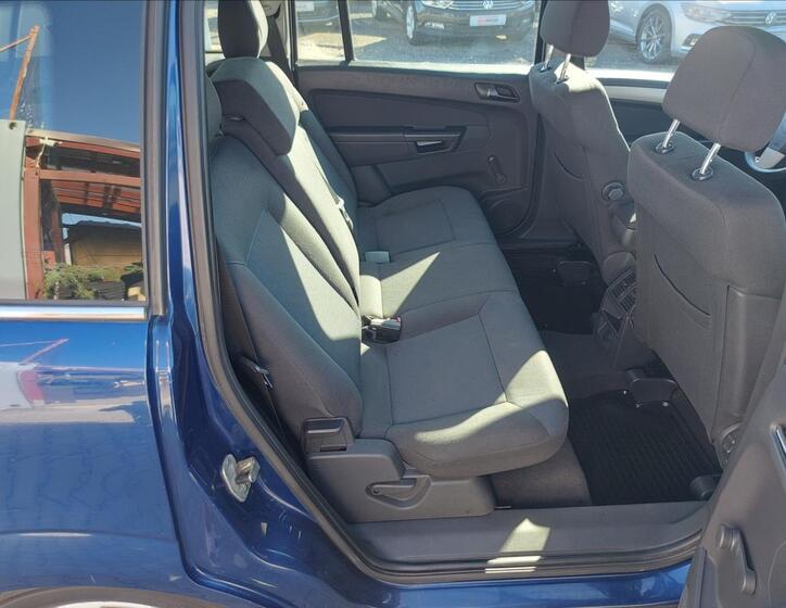 Opel Zafira 15