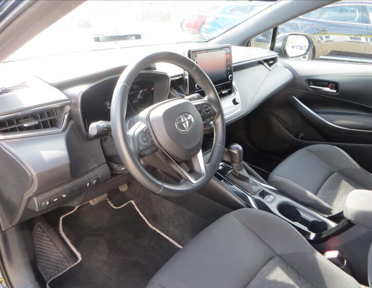 Toyota Corolla 12