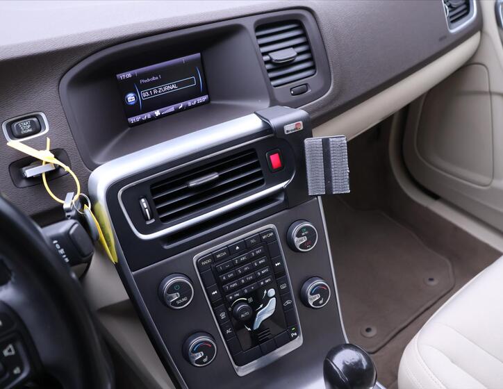 Volvo S60 23