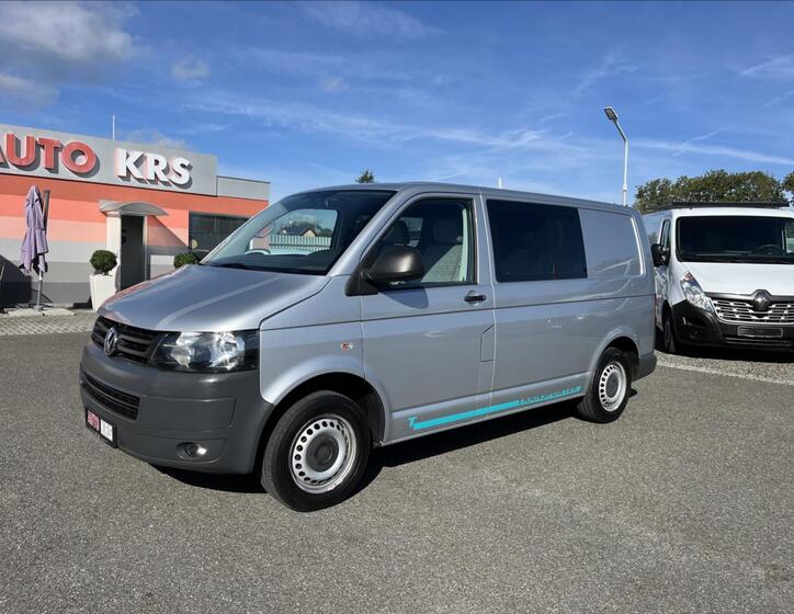 Volkswagen Transporter 9