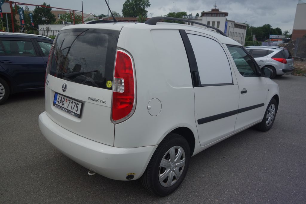 Škoda Praktik