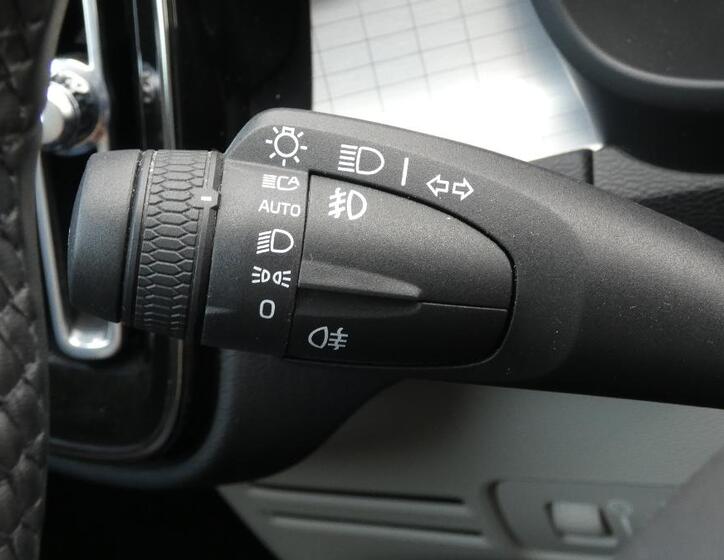 Volvo XC40 10