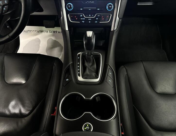 Ford Mondeo 27