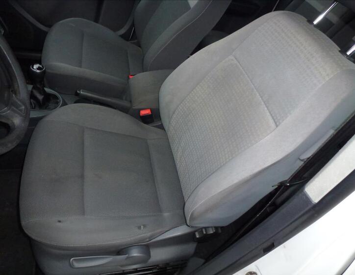 Volkswagen Caddy 14