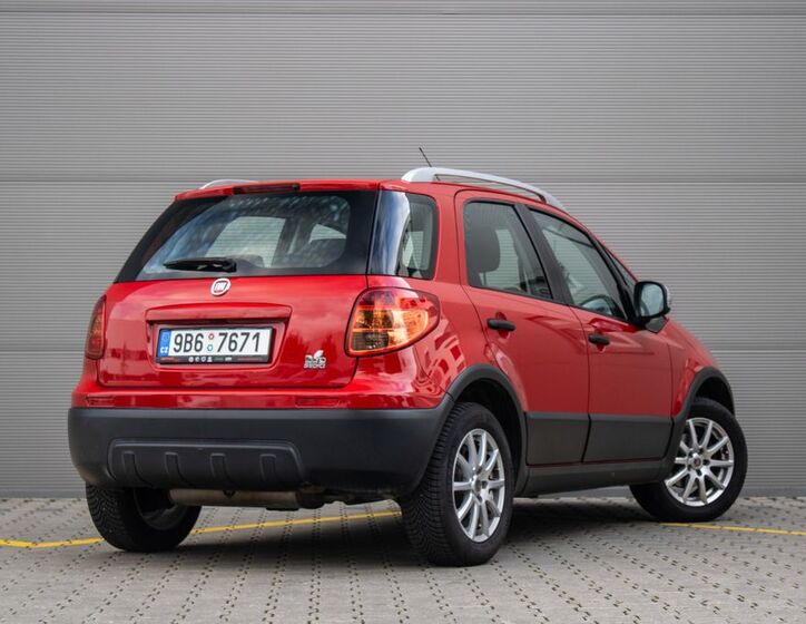 Fiat Sedici 5