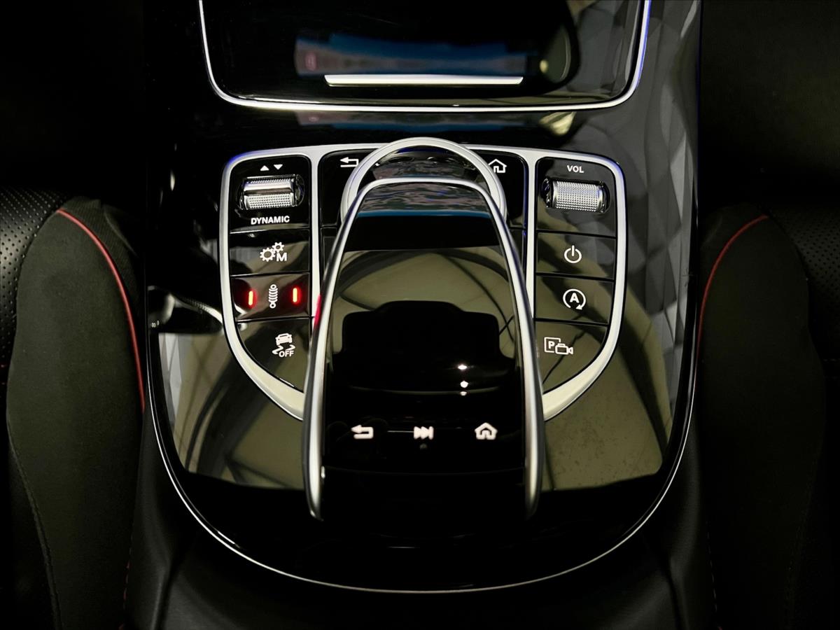 Mercedes-Benz Třídy E